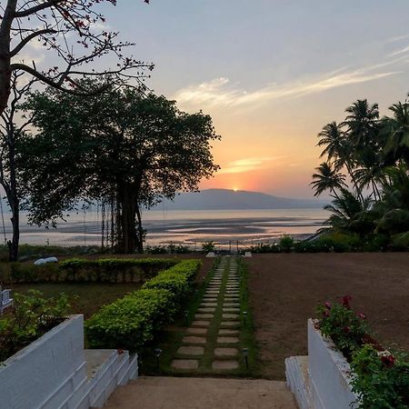 Saffronstays Little Paradise, Murud Extérieur photo